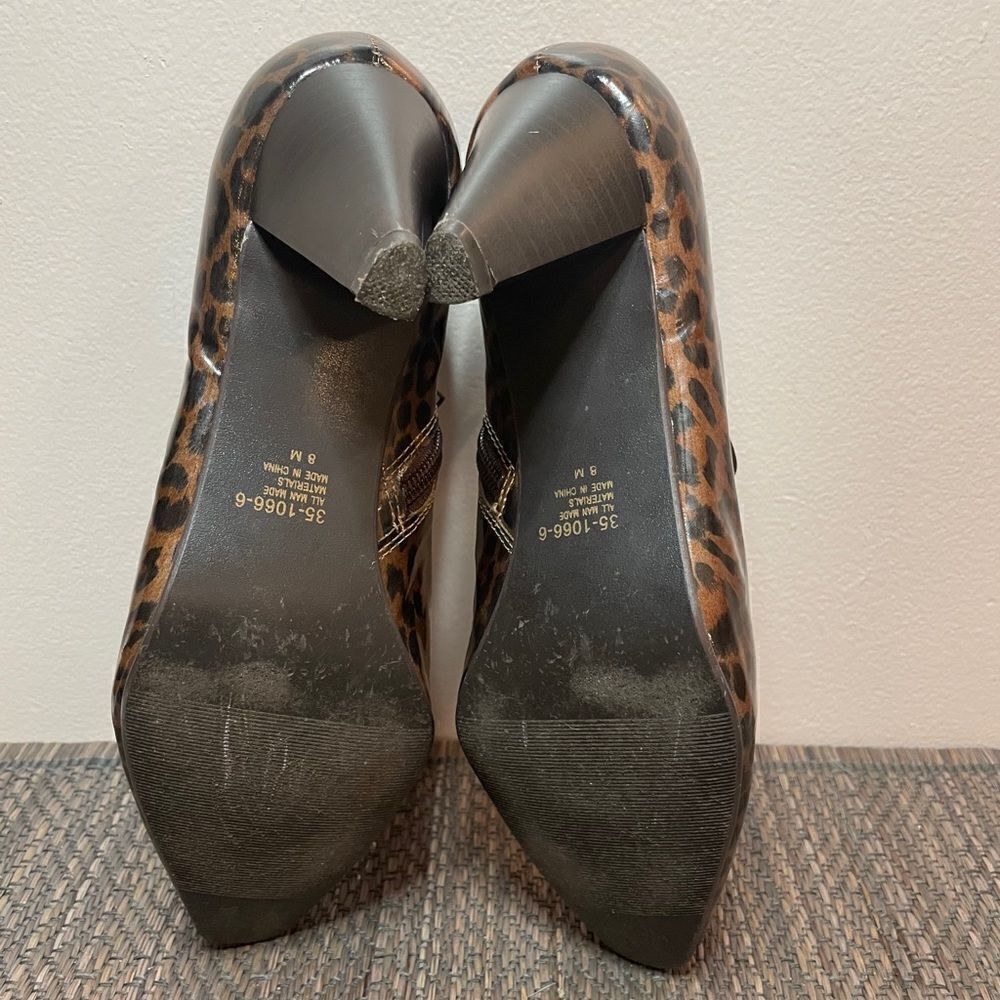 Boston Design Studio Water Resistant Low Heel Leopard Bootie 8 - Picture 6 of 10